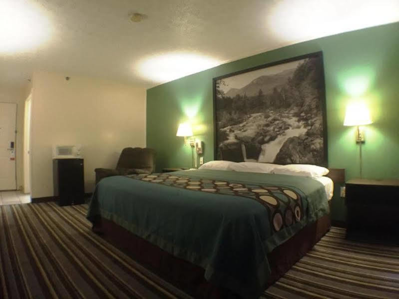 Syracuse Inn イースト・シラキューズ エクステリア 写真