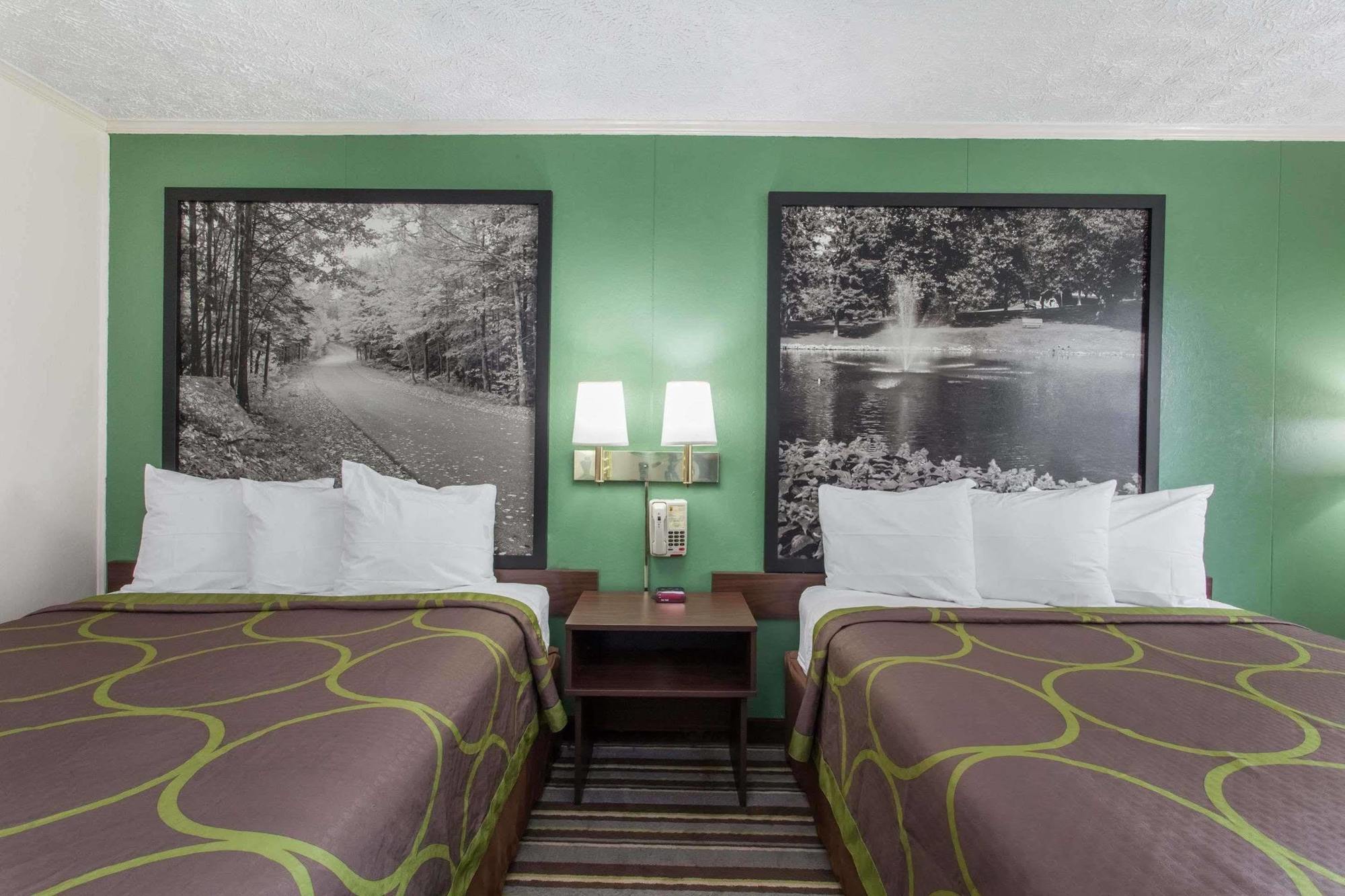 Syracuse Inn イースト・シラキューズ エクステリア 写真