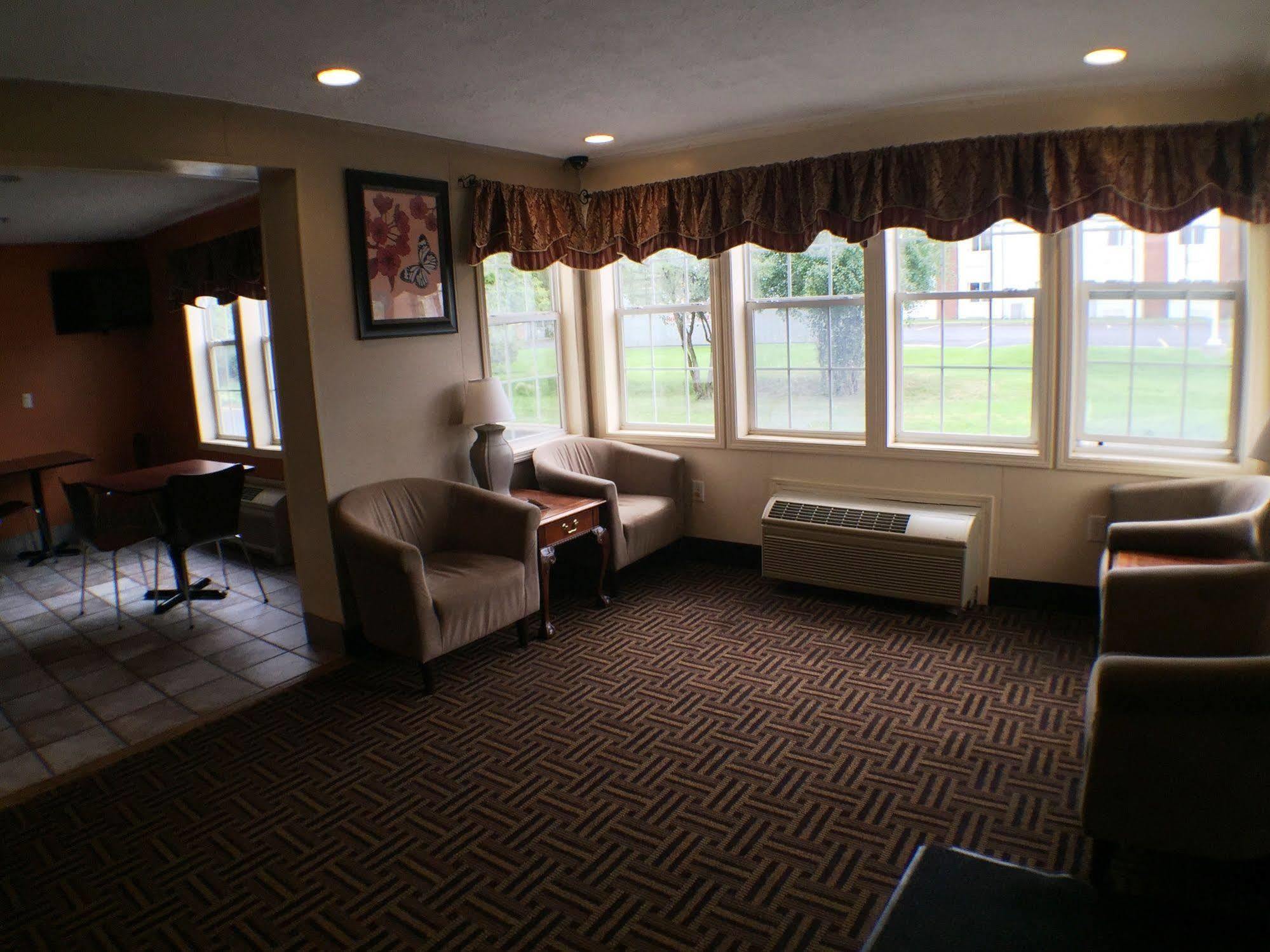 Syracuse Inn イースト・シラキューズ エクステリア 写真
